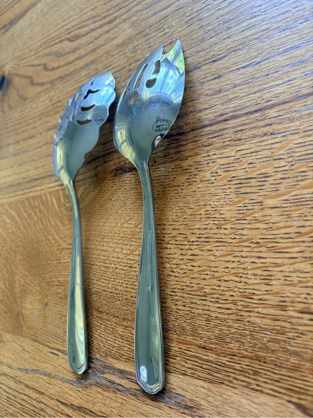 Reed & Barton Tarbor Stainless Steel Macaroni Server & Pierced Vegetable Server